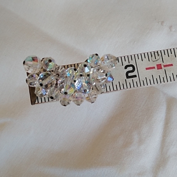 Vintage Iridesent Cresant Clip On Earrings - Picture 6 of 7